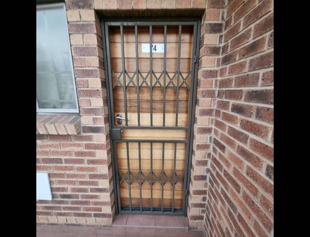 2 BEDROOM APARTMENT FOR SALE IN EDENDALE